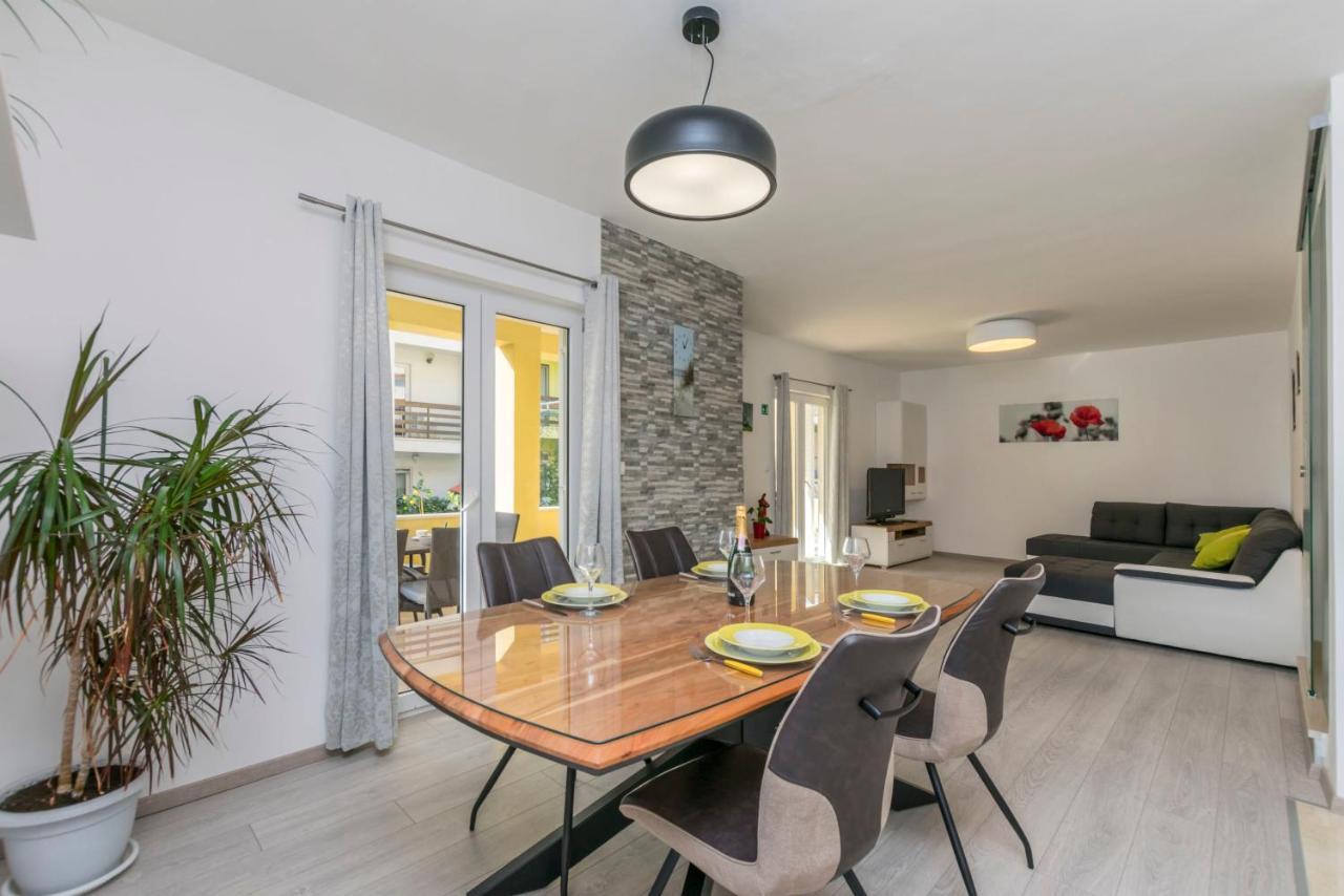 Apartment Dora Дуче Экстерьер фото